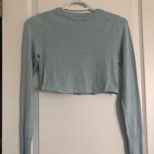 Simon’s TWIK cropped long sleeve top